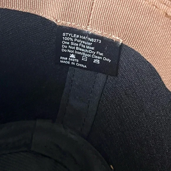 Women’s Hat - Picture 5 of 5